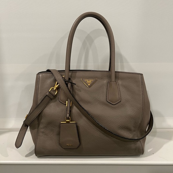 Prada Handbags - Prada Vitello Grain Grey Leather Tote, BN2829